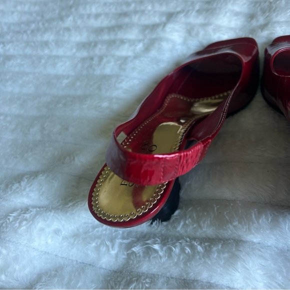 Franco Sarto Italian Womens US8.5 Bright Red Peep-Toe Slingback Wedges - Picture 6 of 6